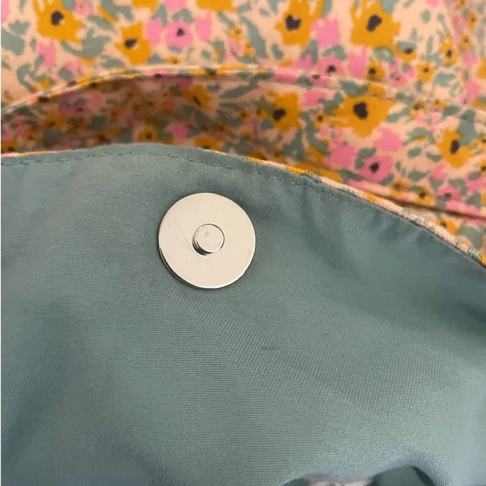 Target‎ Girls Hobo Bag Pastel Floral Print Ruffle Cloth Snap Closure Cottage Y2K